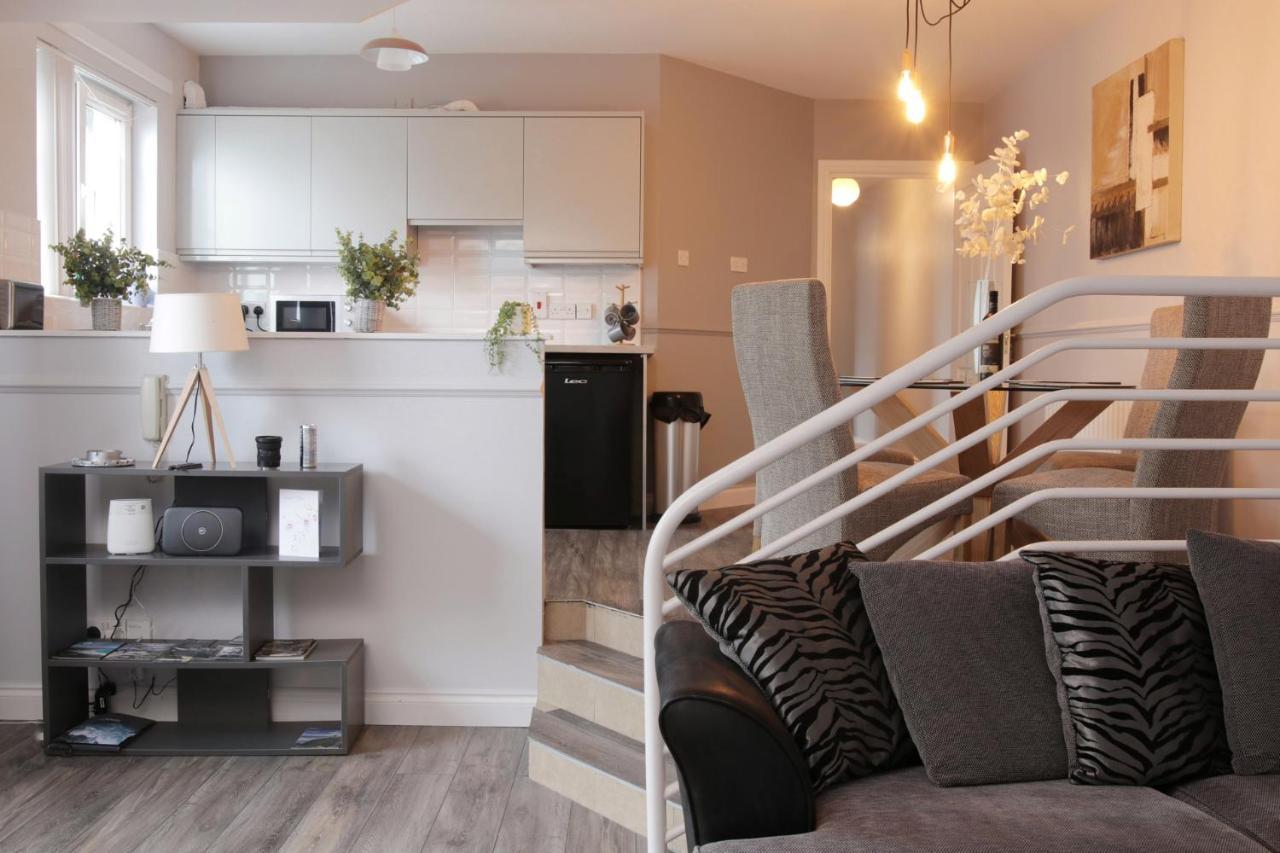 Bayview Apartments Ballygally  Екстер'єр фото