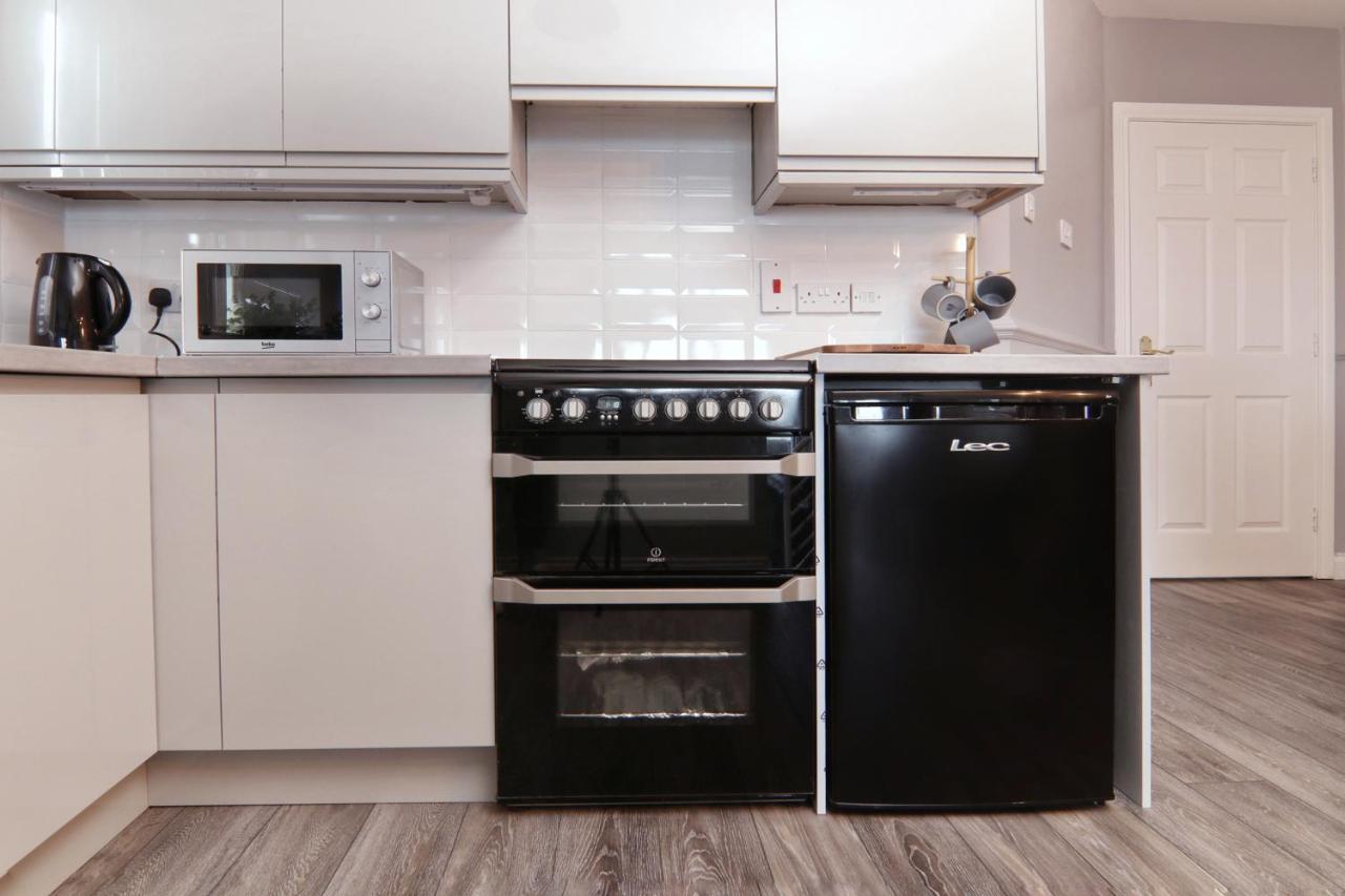 Bayview Apartments Ballygally  Екстер'єр фото