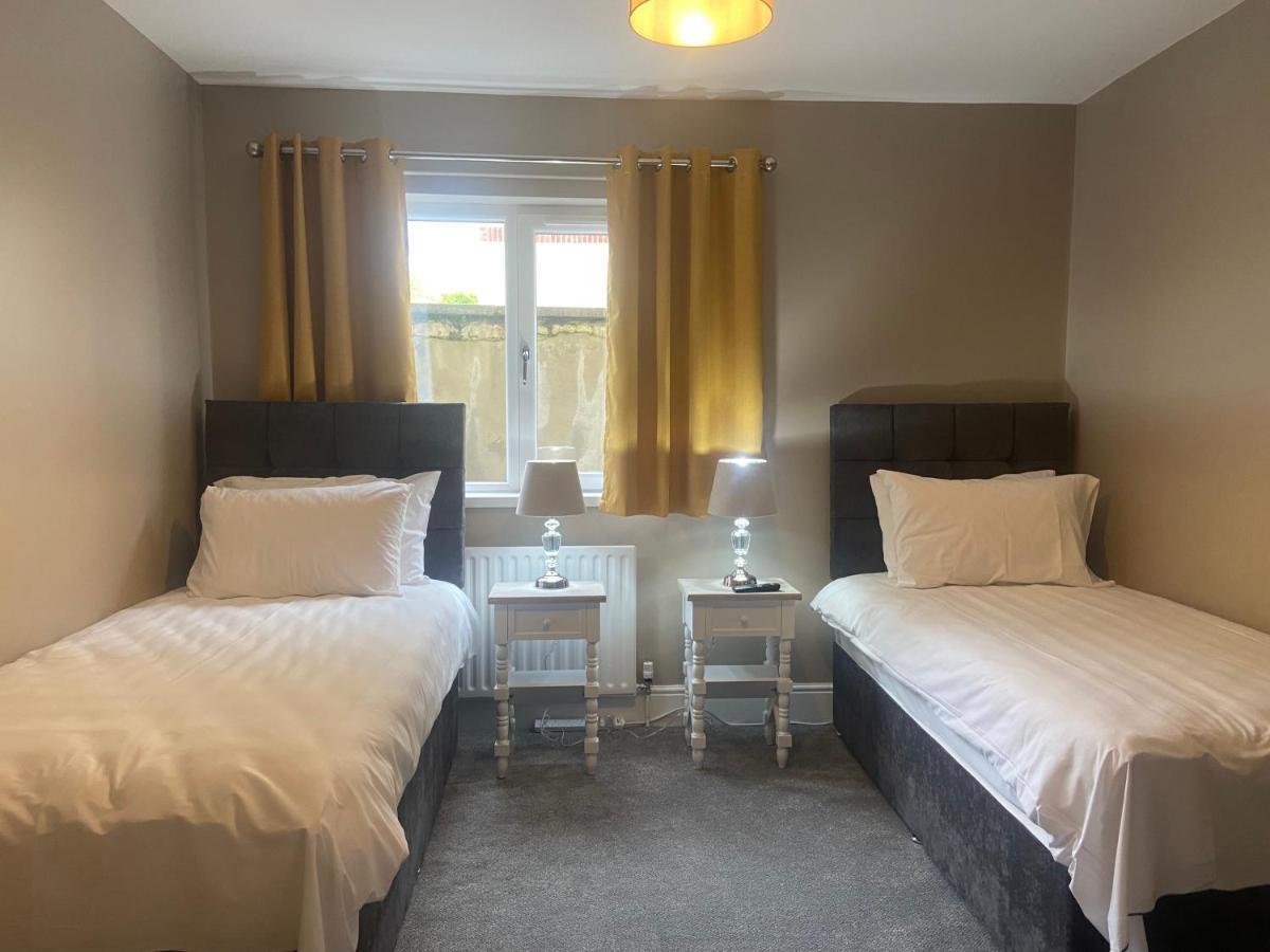 Bayview Apartments Ballygally  Екстер'єр фото