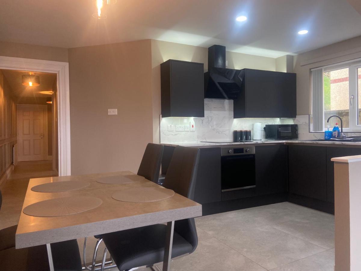 Bayview Apartments Ballygally  Екстер'єр фото