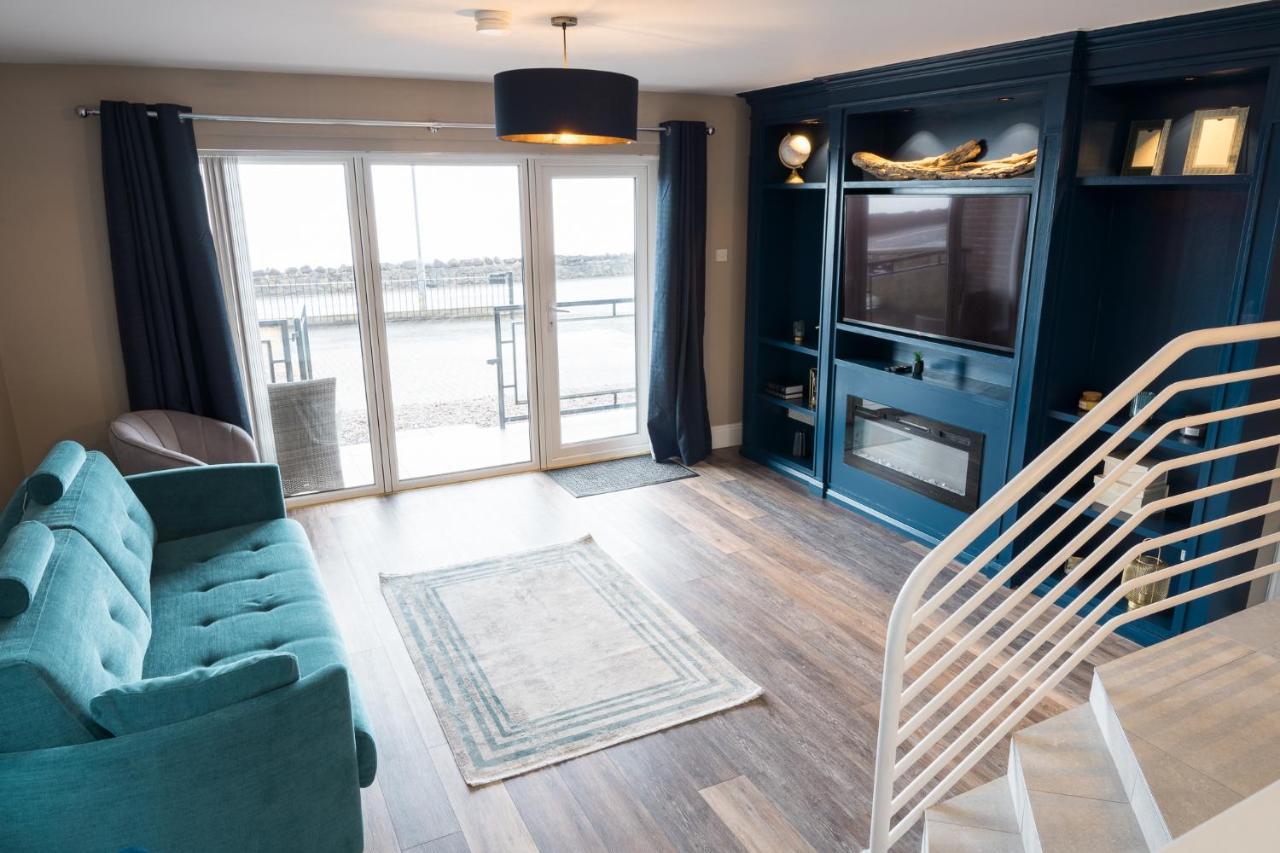 Bayview Apartments Ballygally  Екстер'єр фото