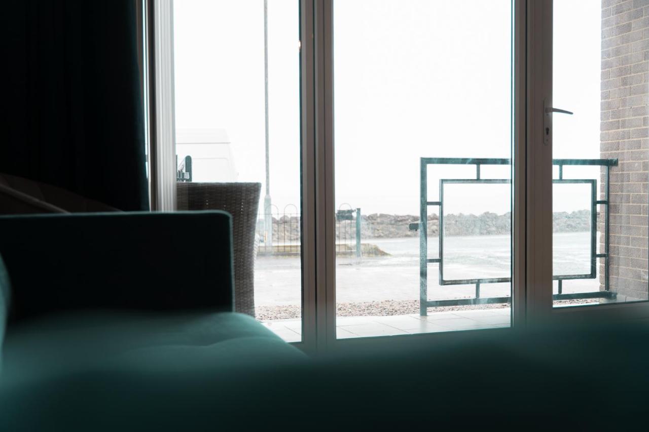 Bayview Apartments Ballygally  Екстер'єр фото