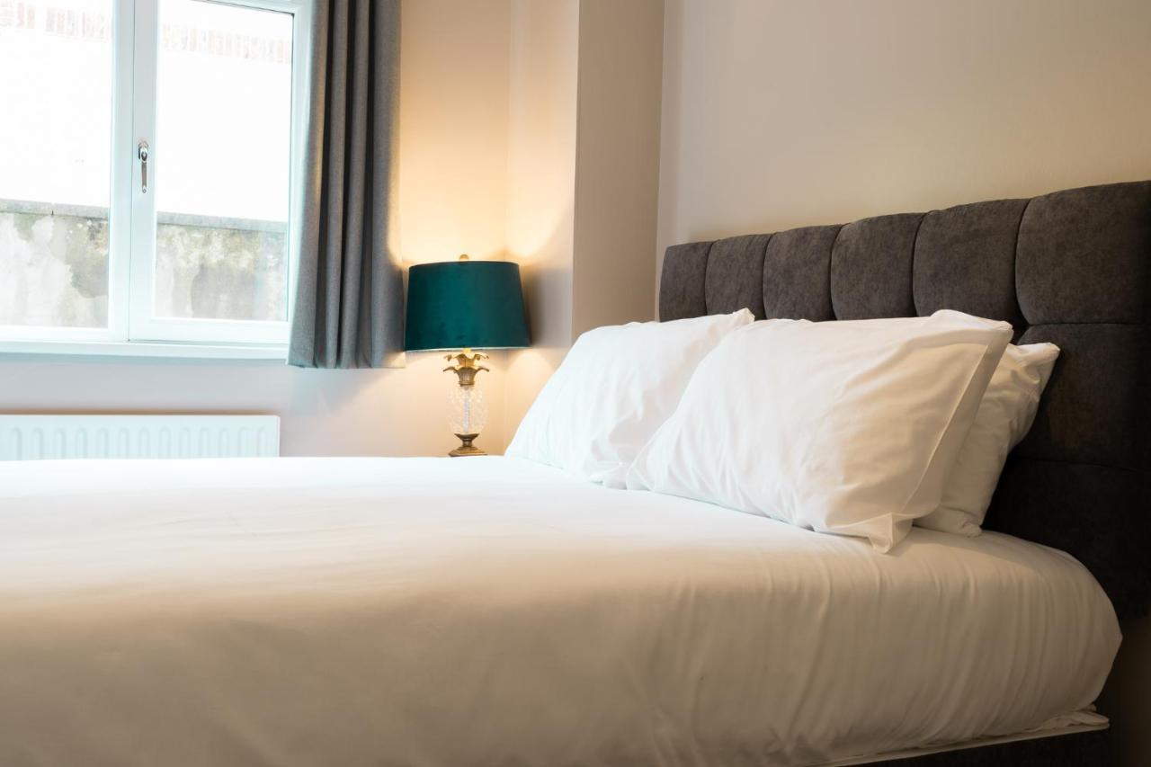 Bayview Apartments Ballygally  Екстер'єр фото