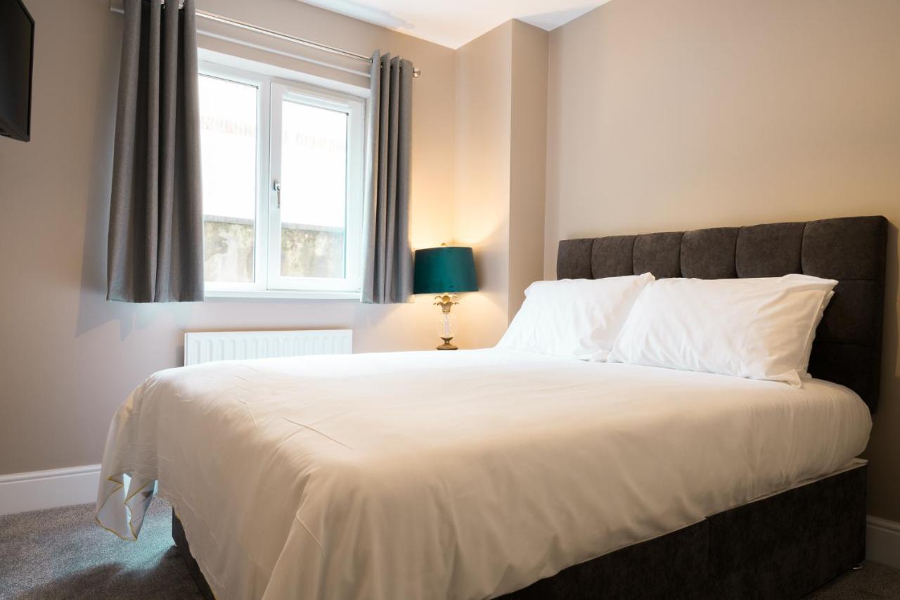 Bayview Apartments Ballygally  Екстер'єр фото